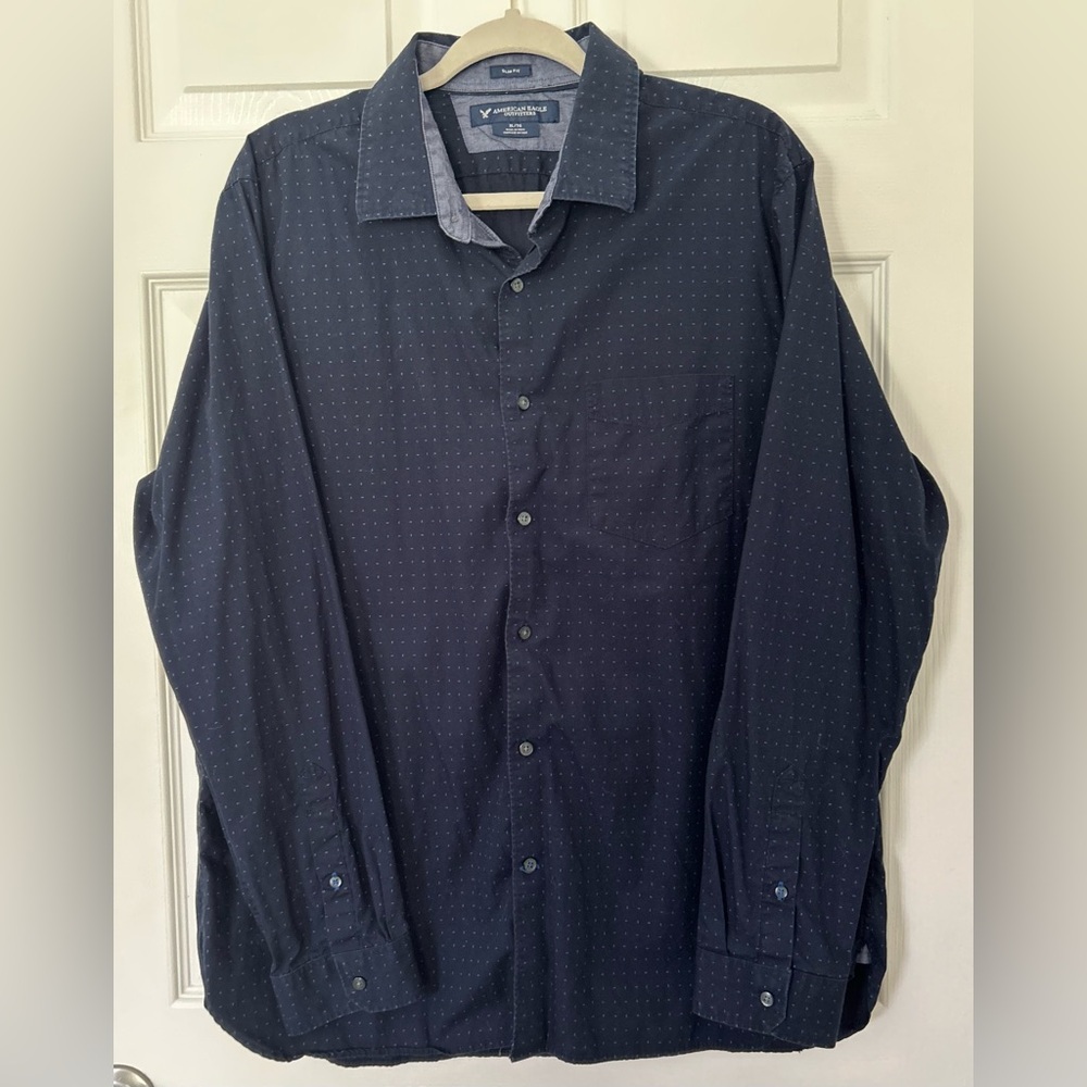 American Eagle Collared Button-Down
